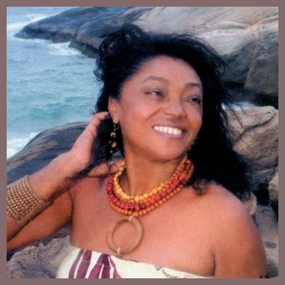 Gloria Bomfim